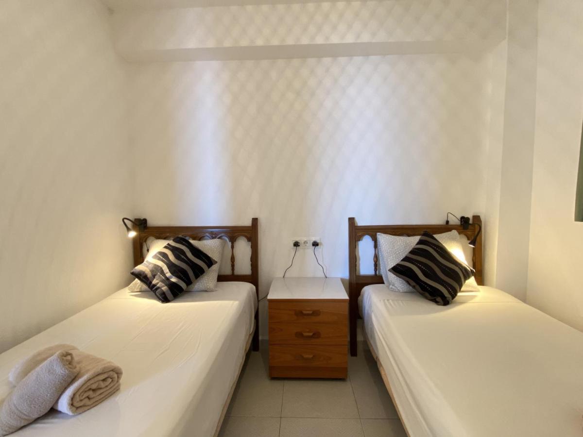 Bahia 46 Apartments Casasol เนร์คา ภายนอก รูปภาพ